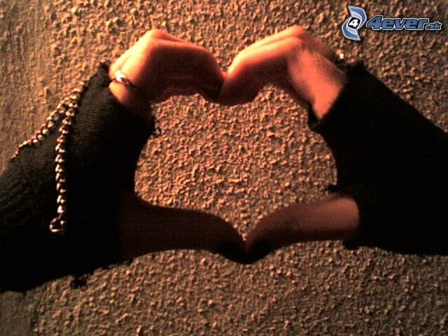 [obrazky.4ever.sk] srdce z ruk, laska, love 3822013.jpg